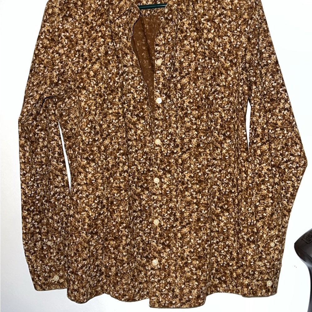 Eddie Bauer Size Large Women’s Long Sleeve Floral Shirt Button Down